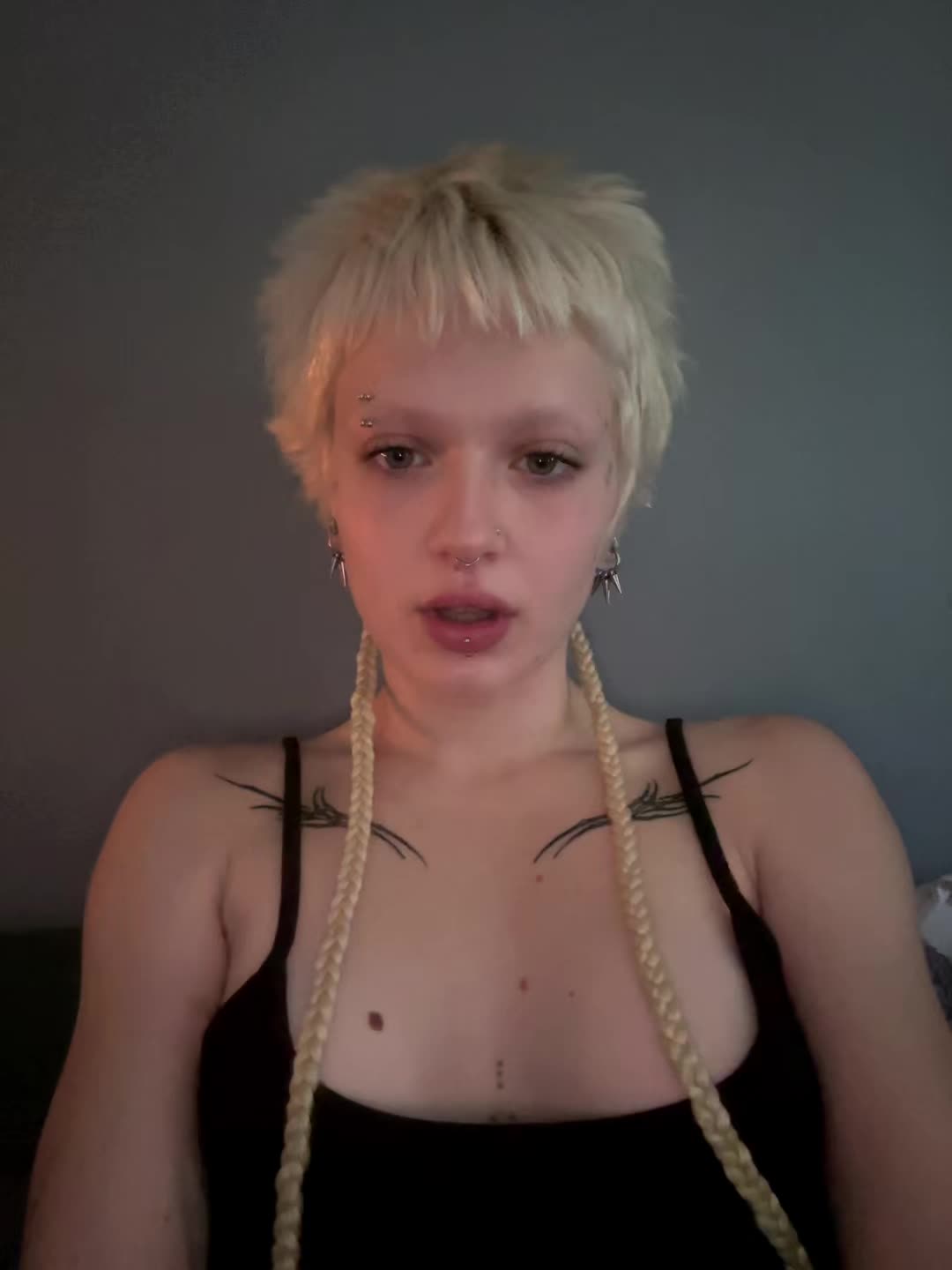 @•༺✩ Max ✩༻•