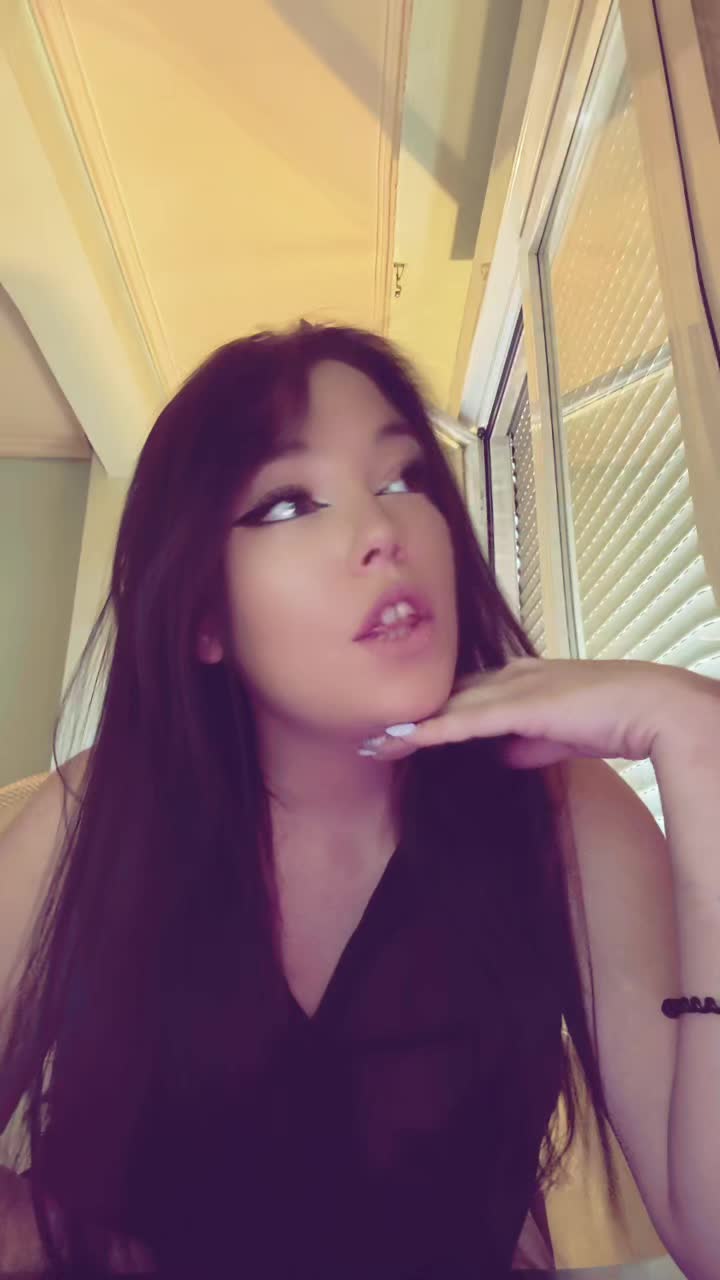 @Señora_acero🦂