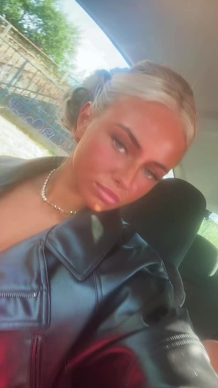 @_skyeyoung