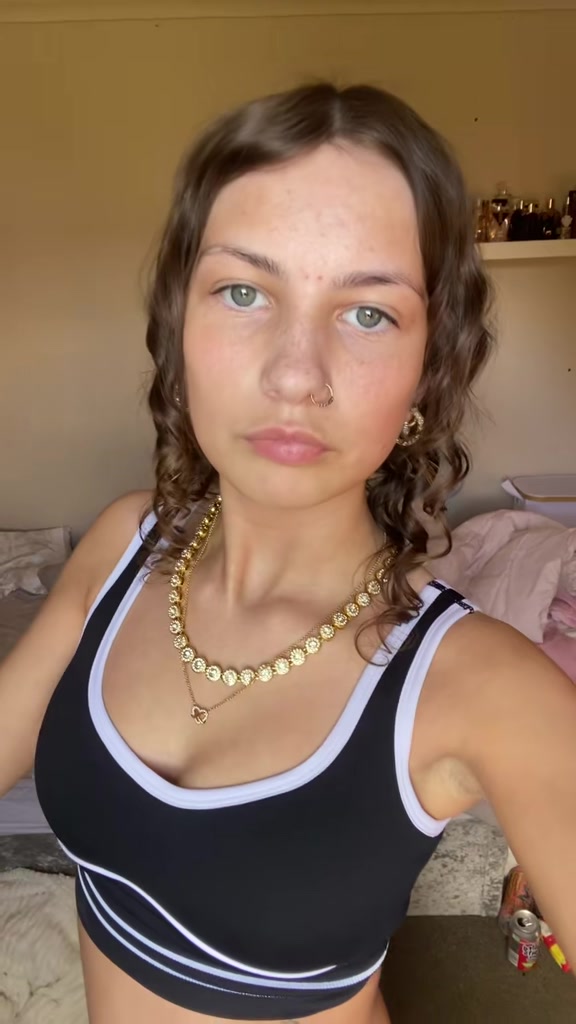 @SOPHIE ROSE