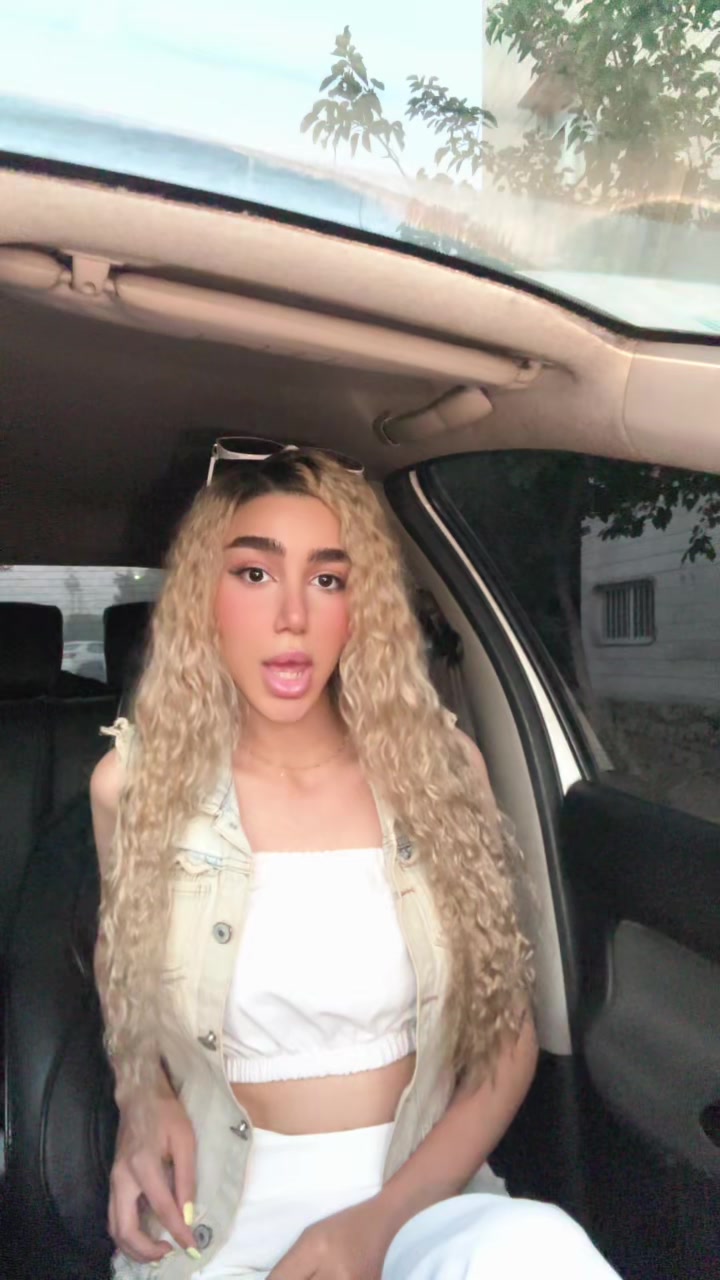 @saraakittyy