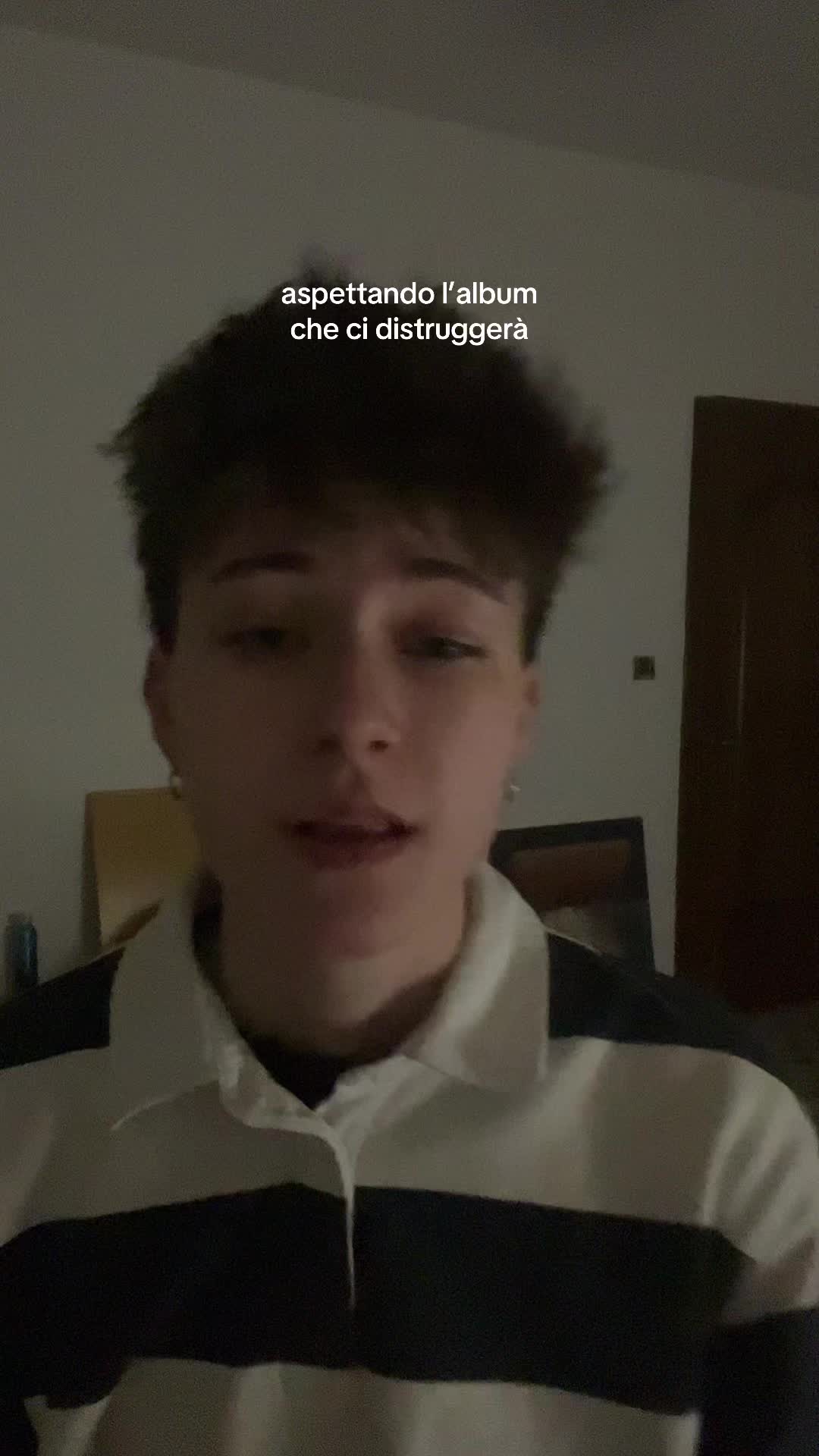 @🪰