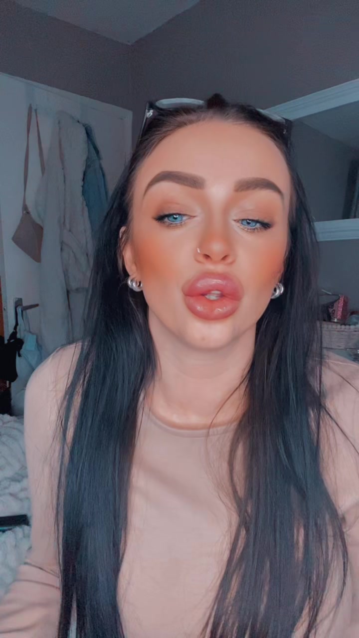 @Sammie Louise