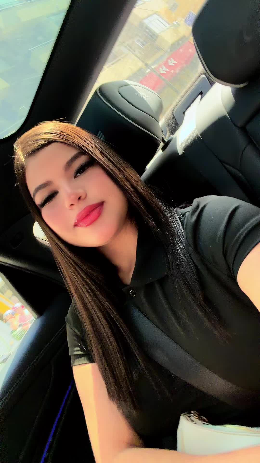 @Ori Romero🤍✨