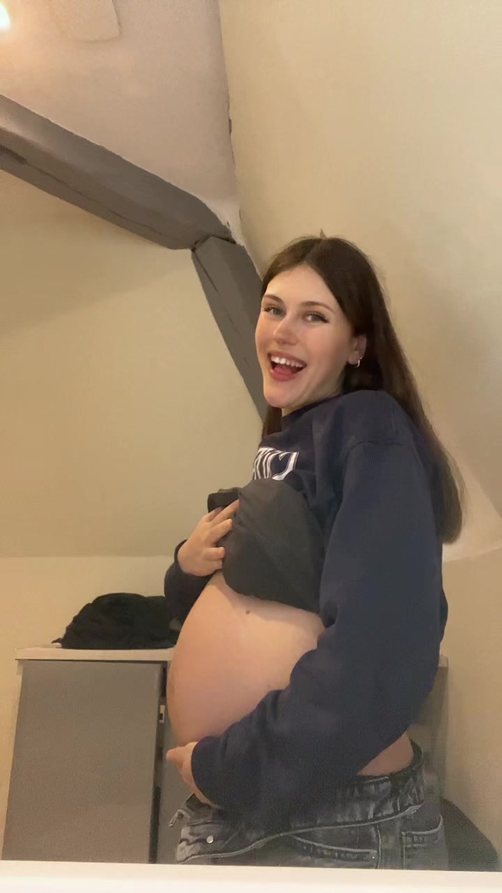 @𝐸𝓋𝒶 🧚🏼♀️