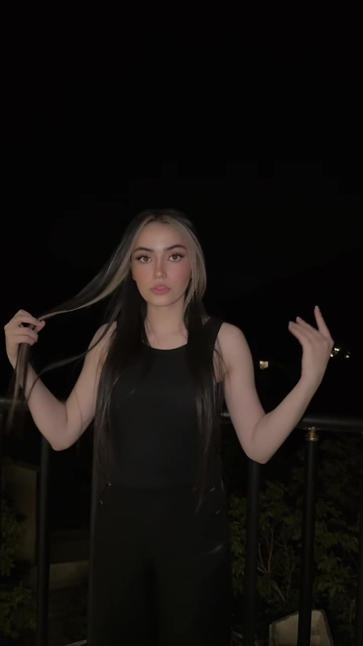 @Niayesh Khanian