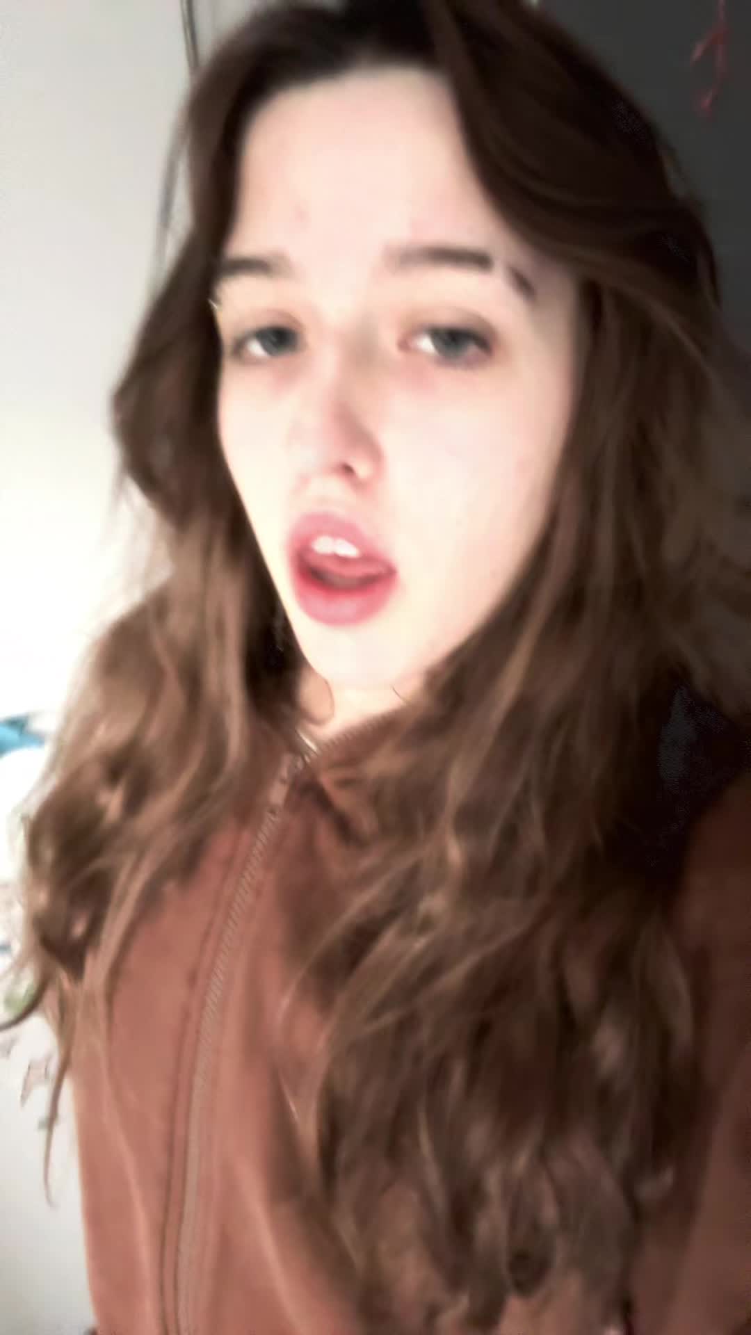 @ette⁷