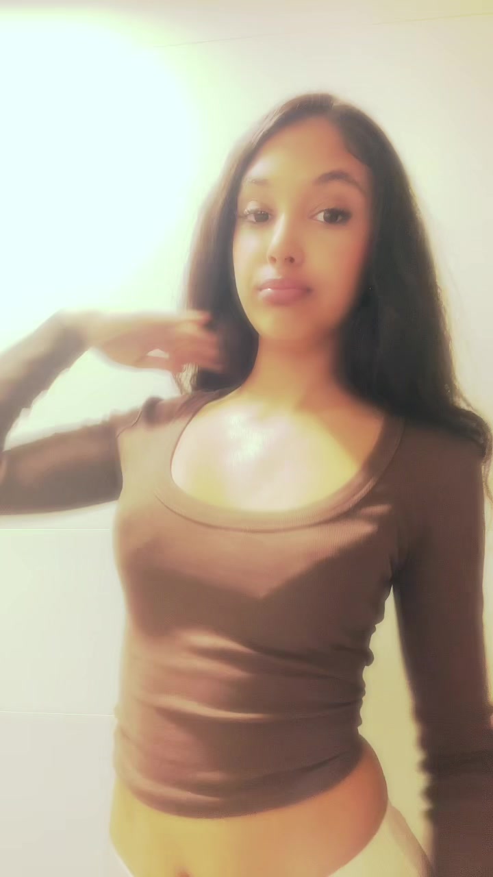 @Simranka.3💋