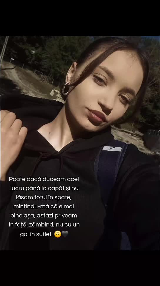 @🦋Moniana🧊