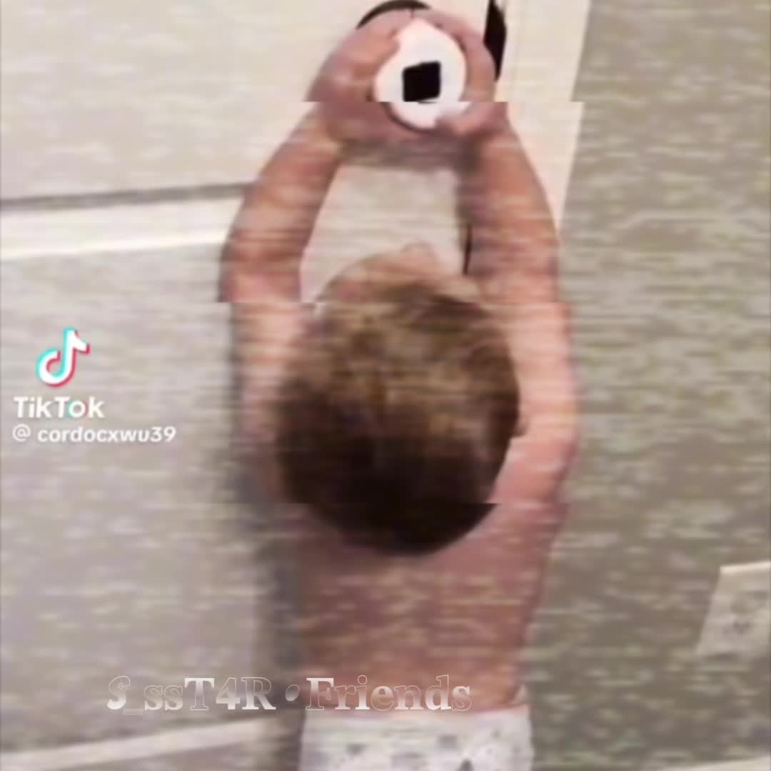 @S_𝐬𝐬𝐓𝟒R &bull; Friends