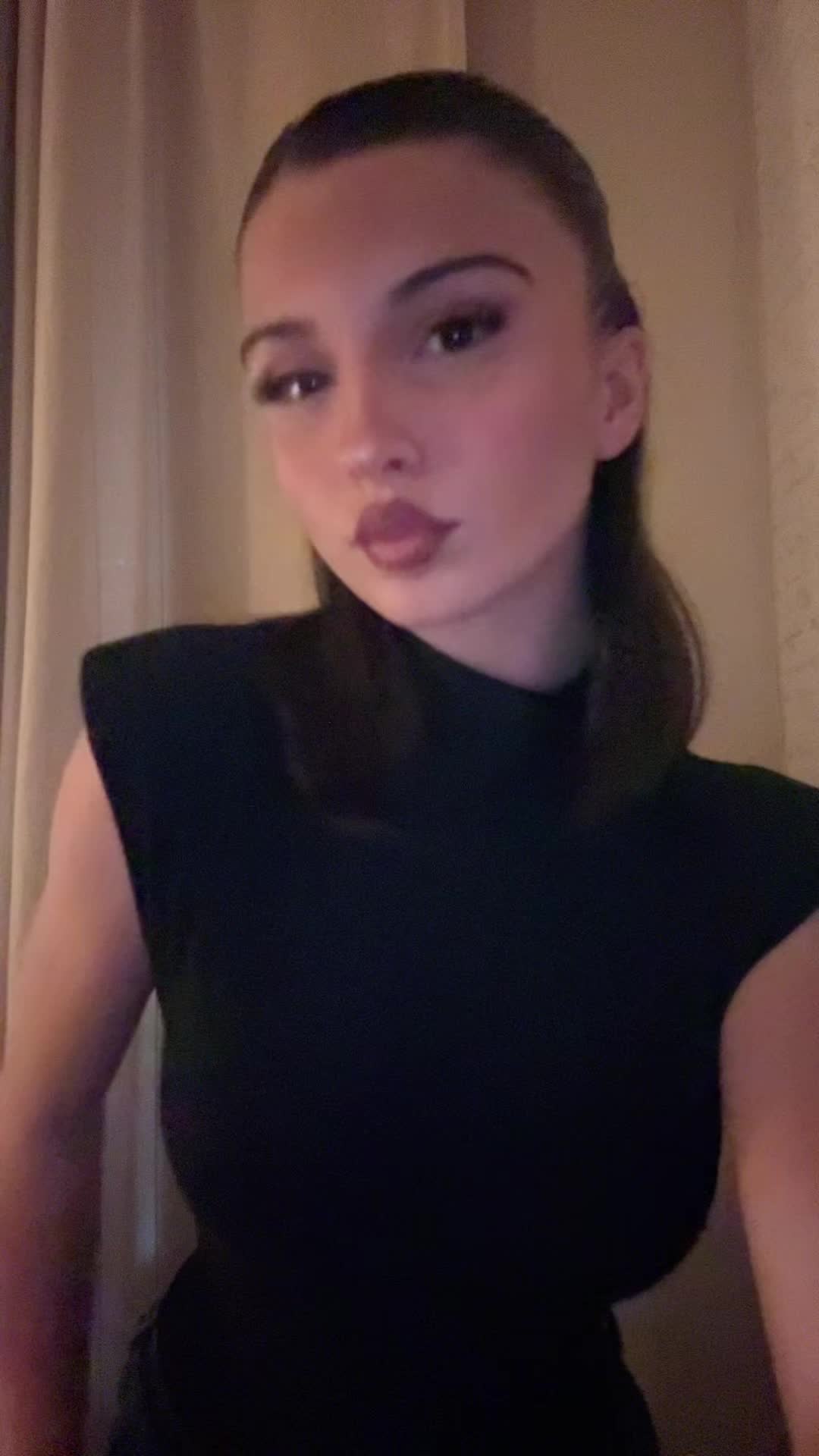 @yas