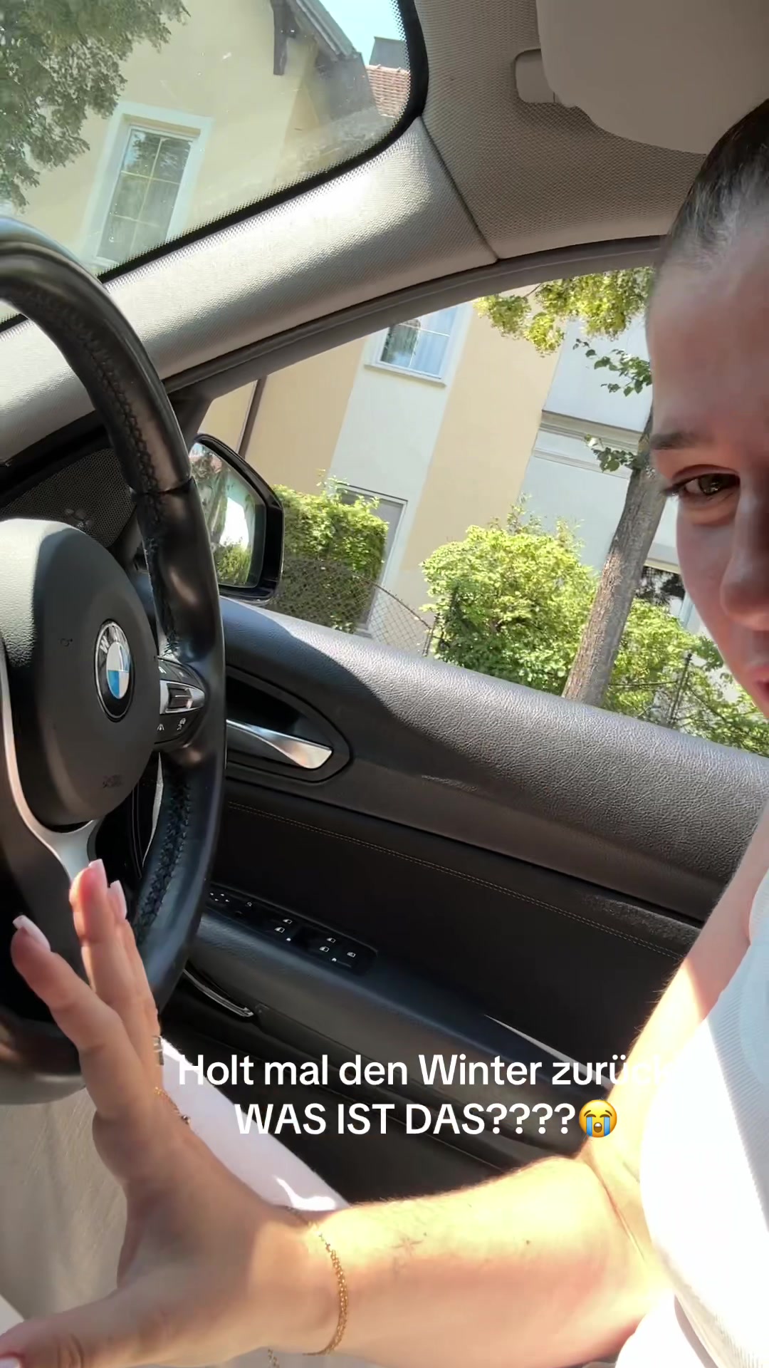 @melanie