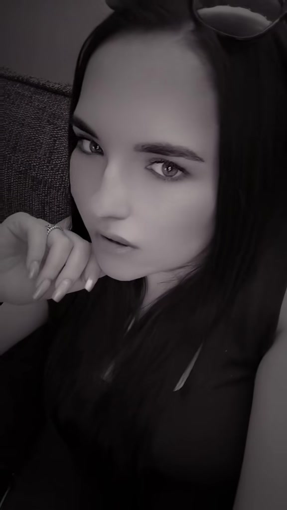 @𝓡𝓪𝓬𝓱𝓮𝓵-𝓛𝓸𝓾𝓲𝓼𝓮🖤