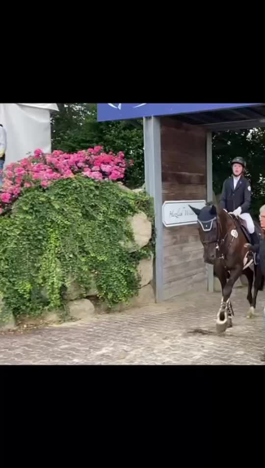 @Reitclubschoren