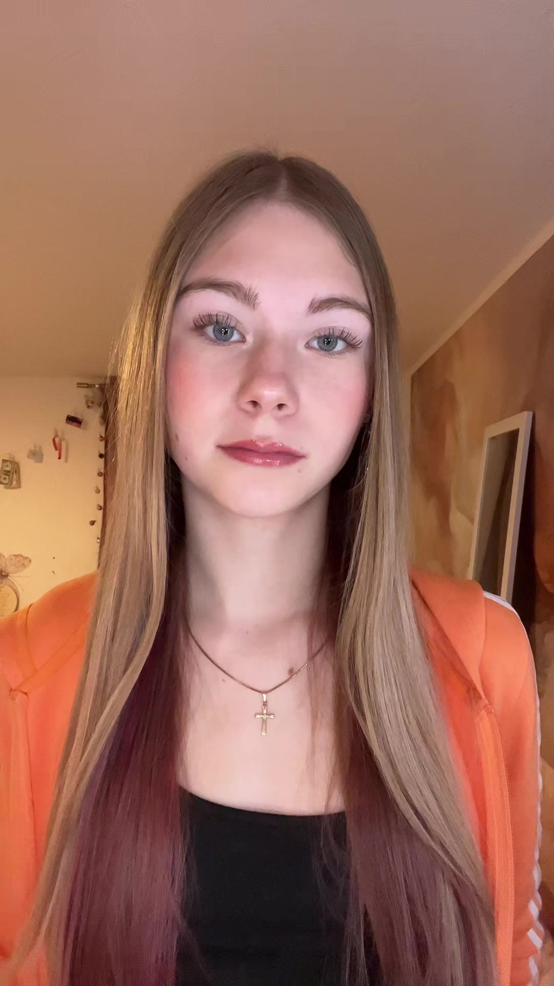@🦕ena