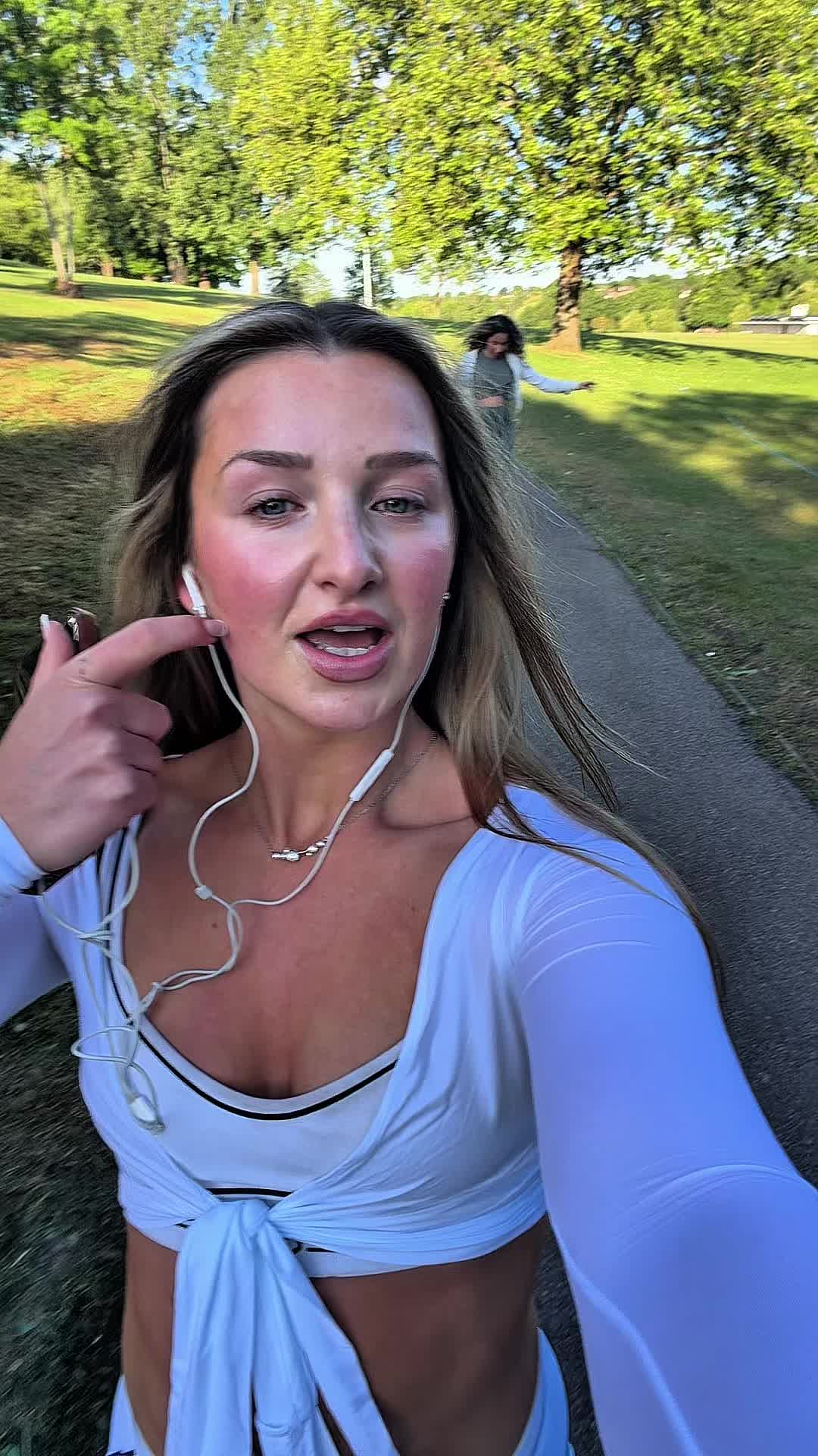 @Katy3ey