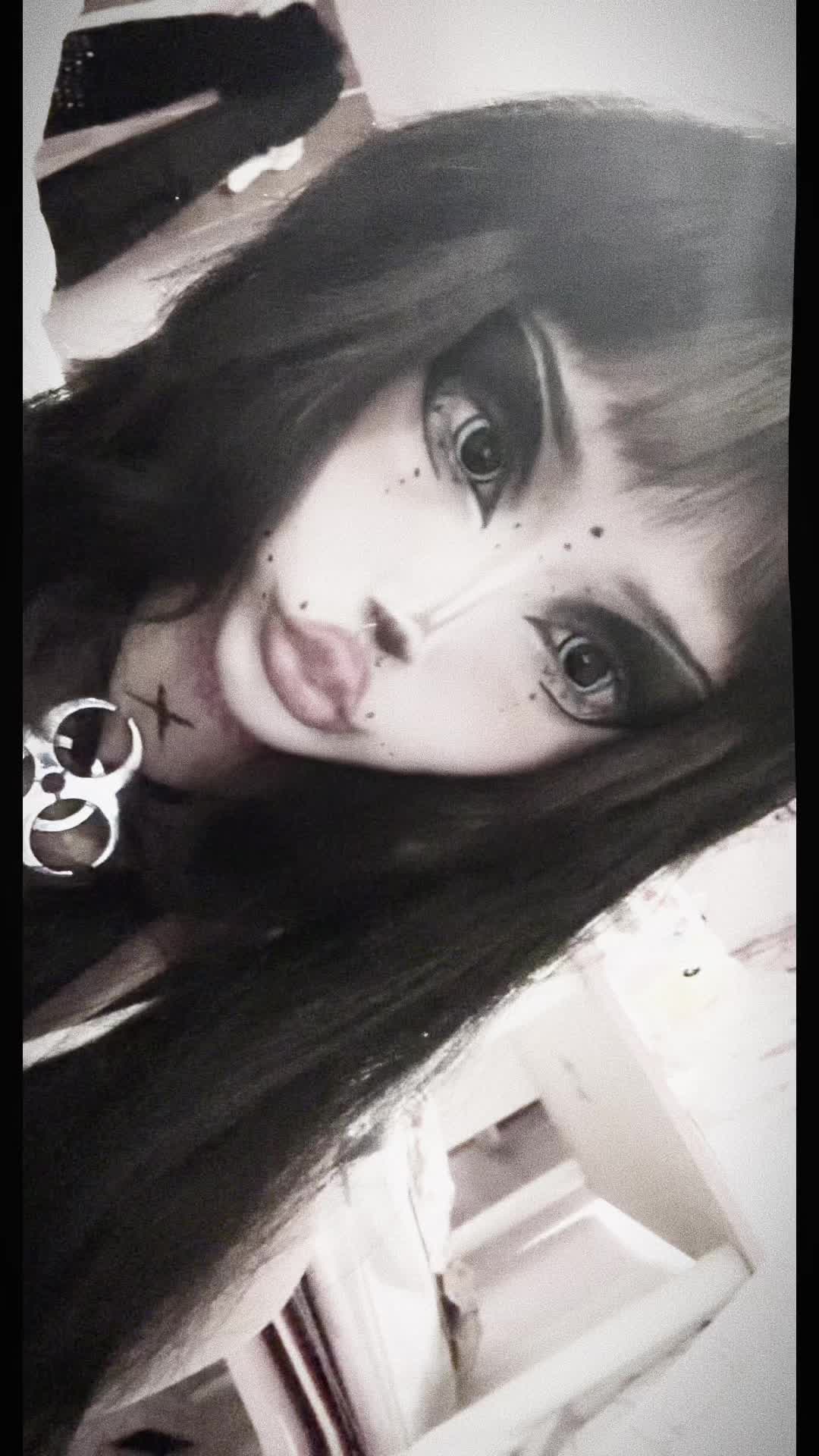 @saleena ⎛⎝( ` ᢍ ´ )⎠⎞