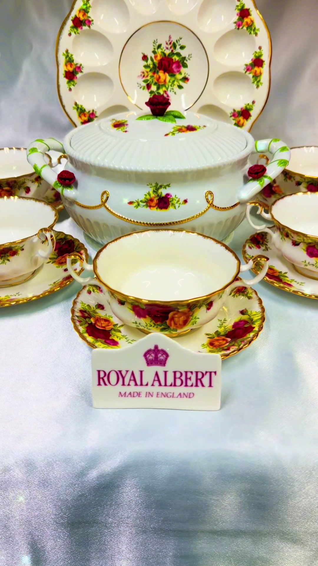 @Royal Albert collection