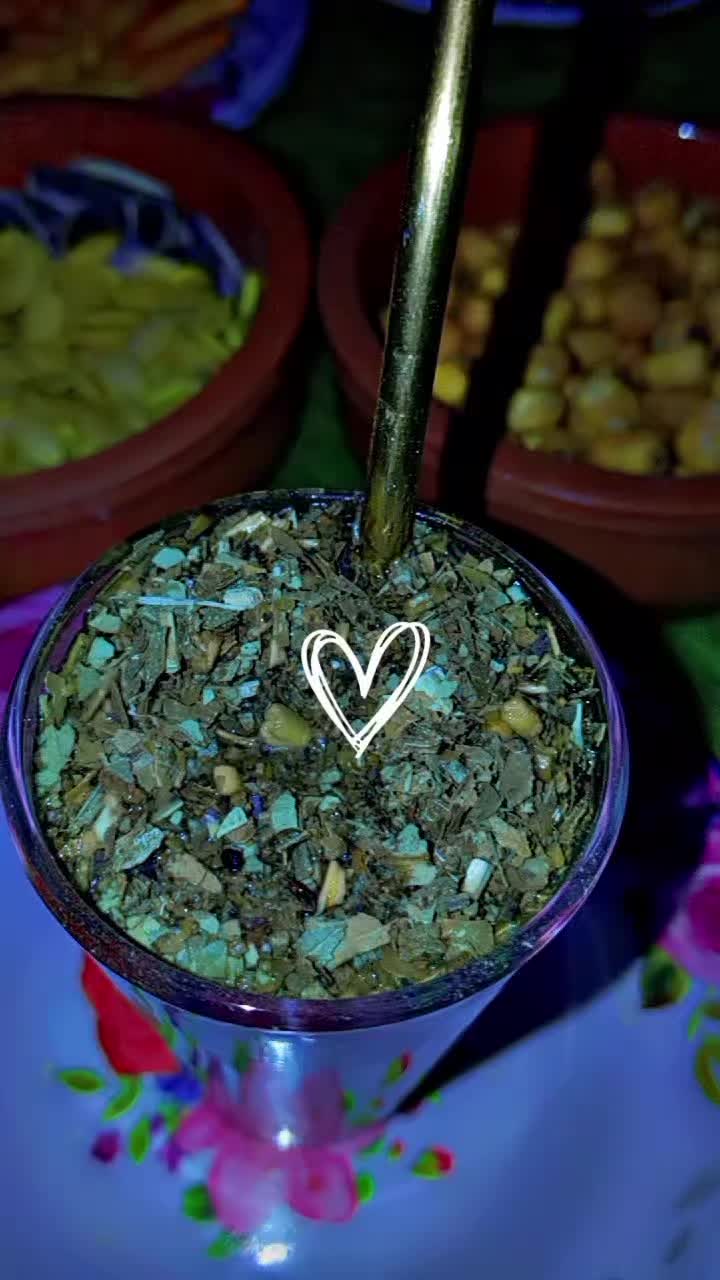 @🦋