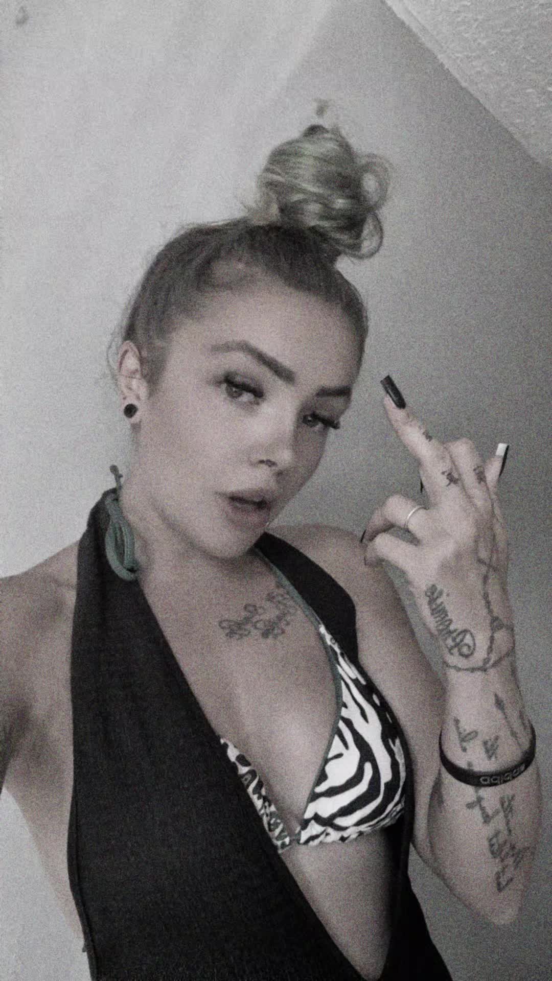 @🖤 𝕶𝖆𝖙𝖎𝖊 𝕷𝖔𝖚𝖎𝖘𝖊 🖤