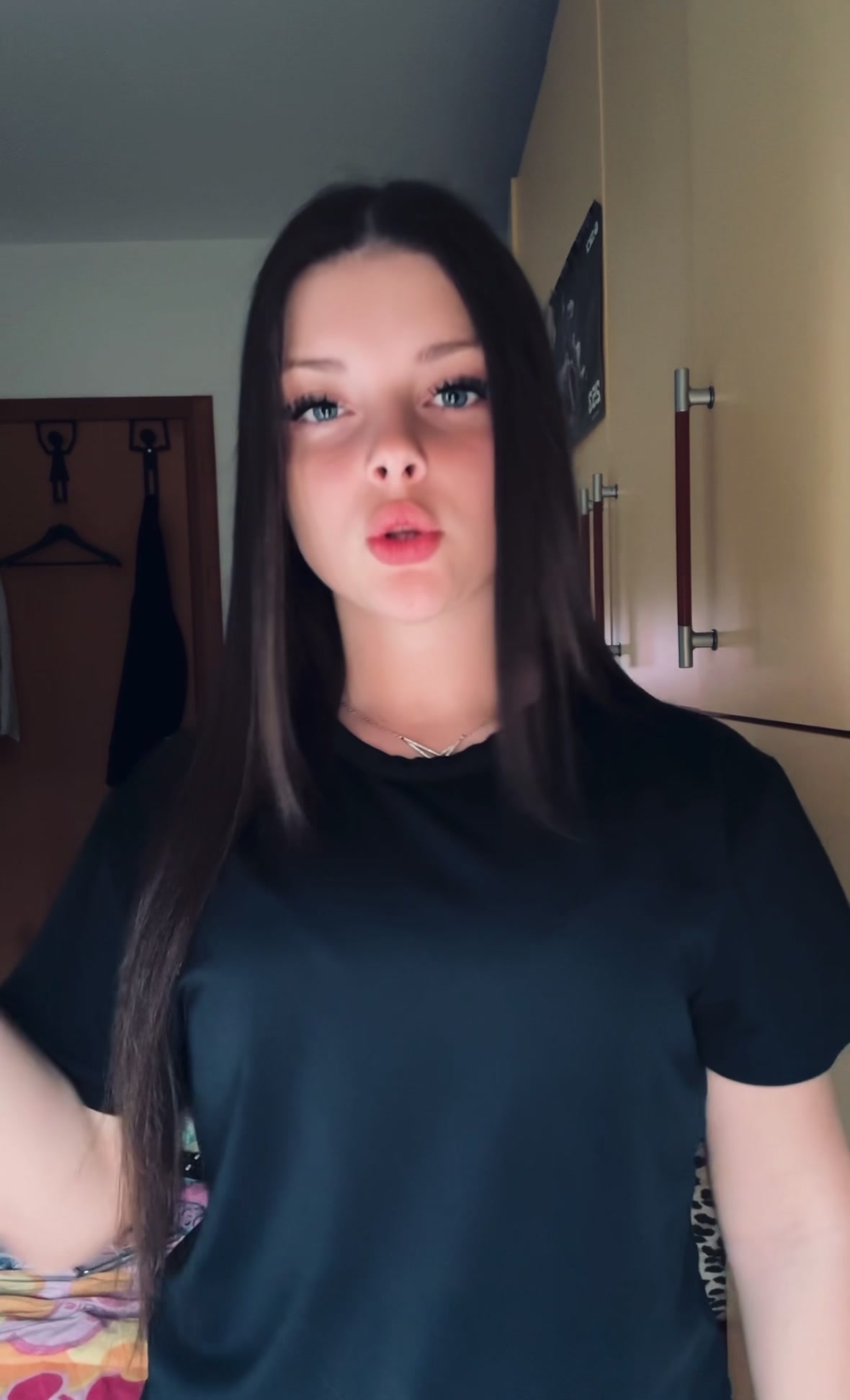@𝑒𝓋𝒶