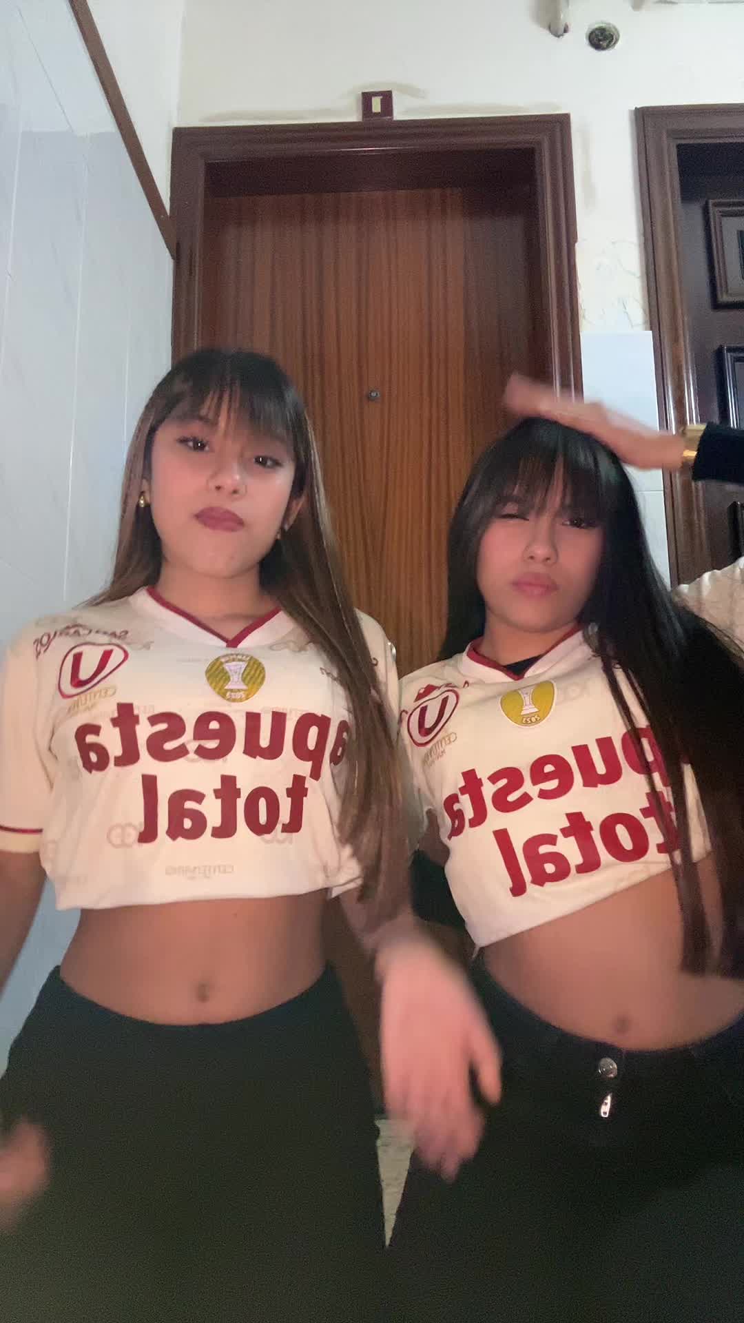 @_zairita_