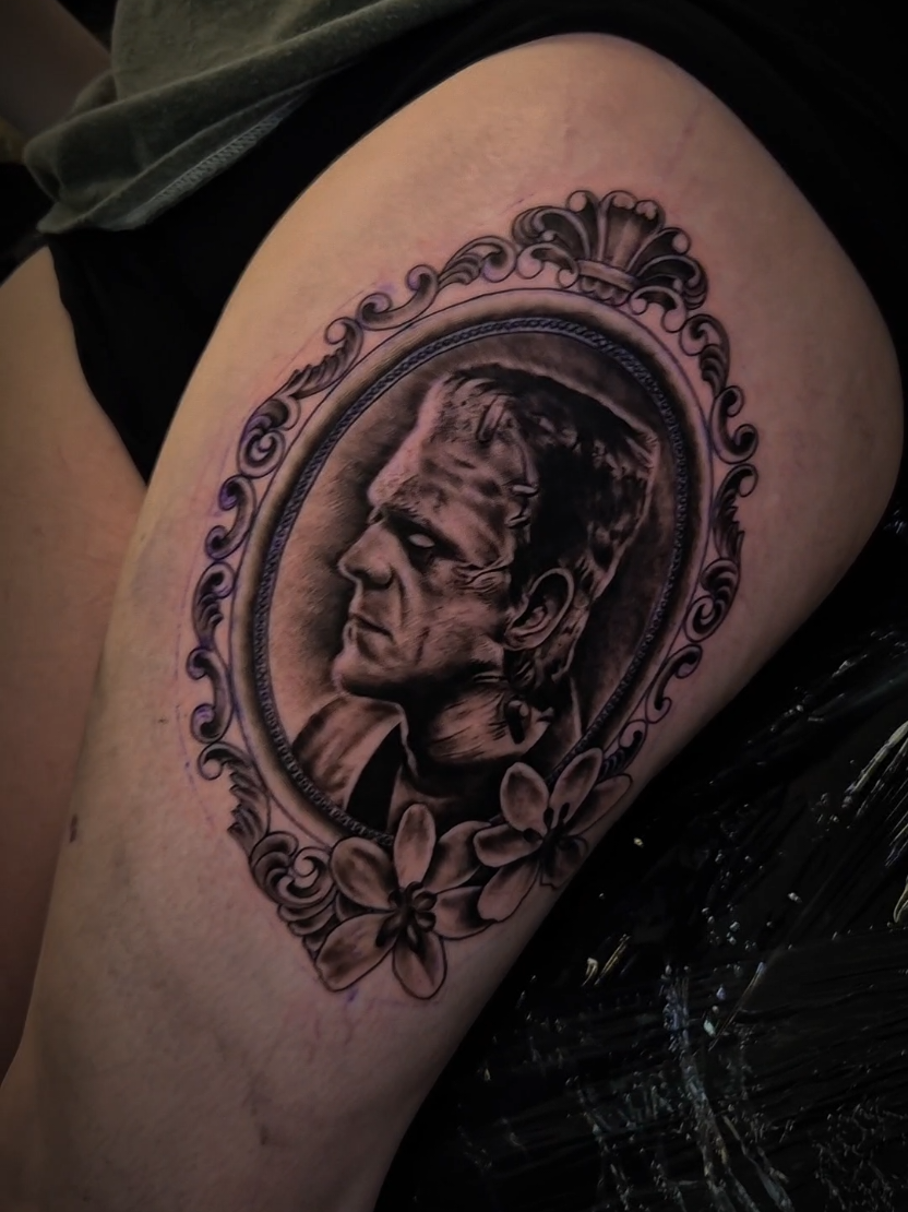 @Lozyoungtattoo