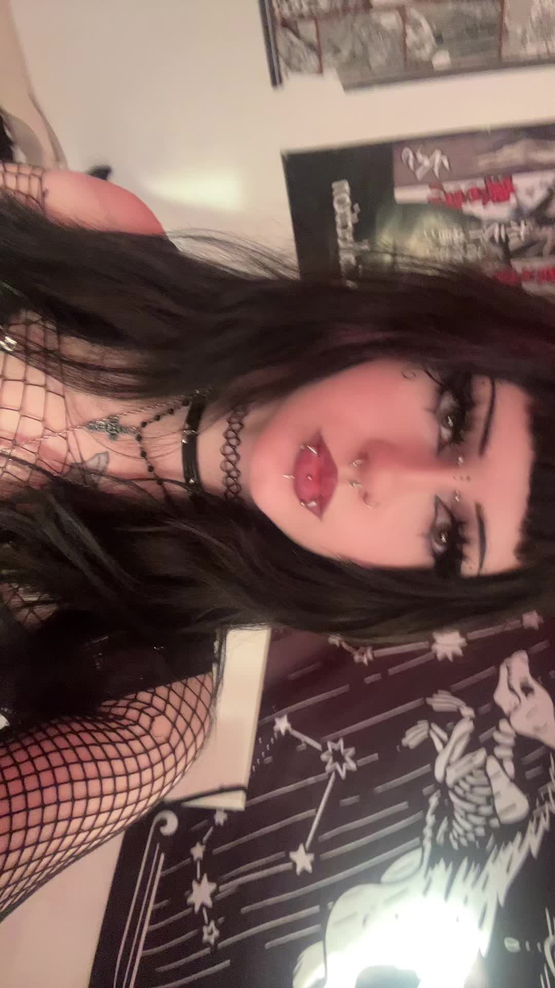@alicee ♡