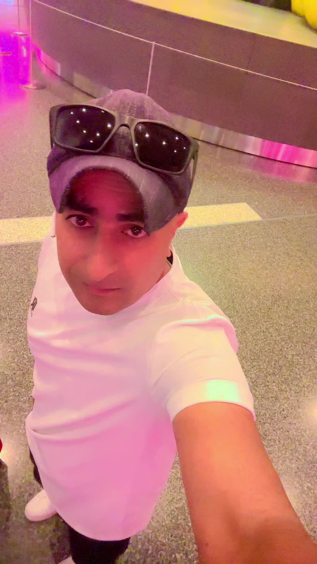@👍MR✌️MOTOU🙏