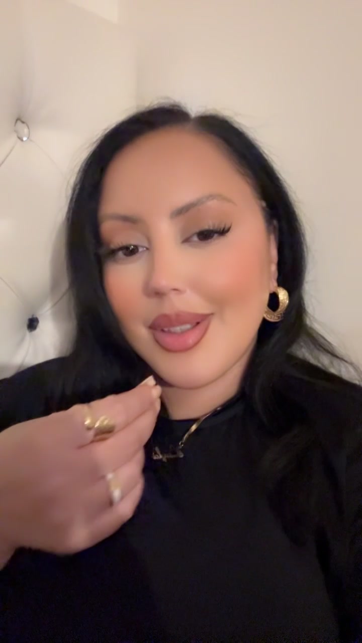 @Layla