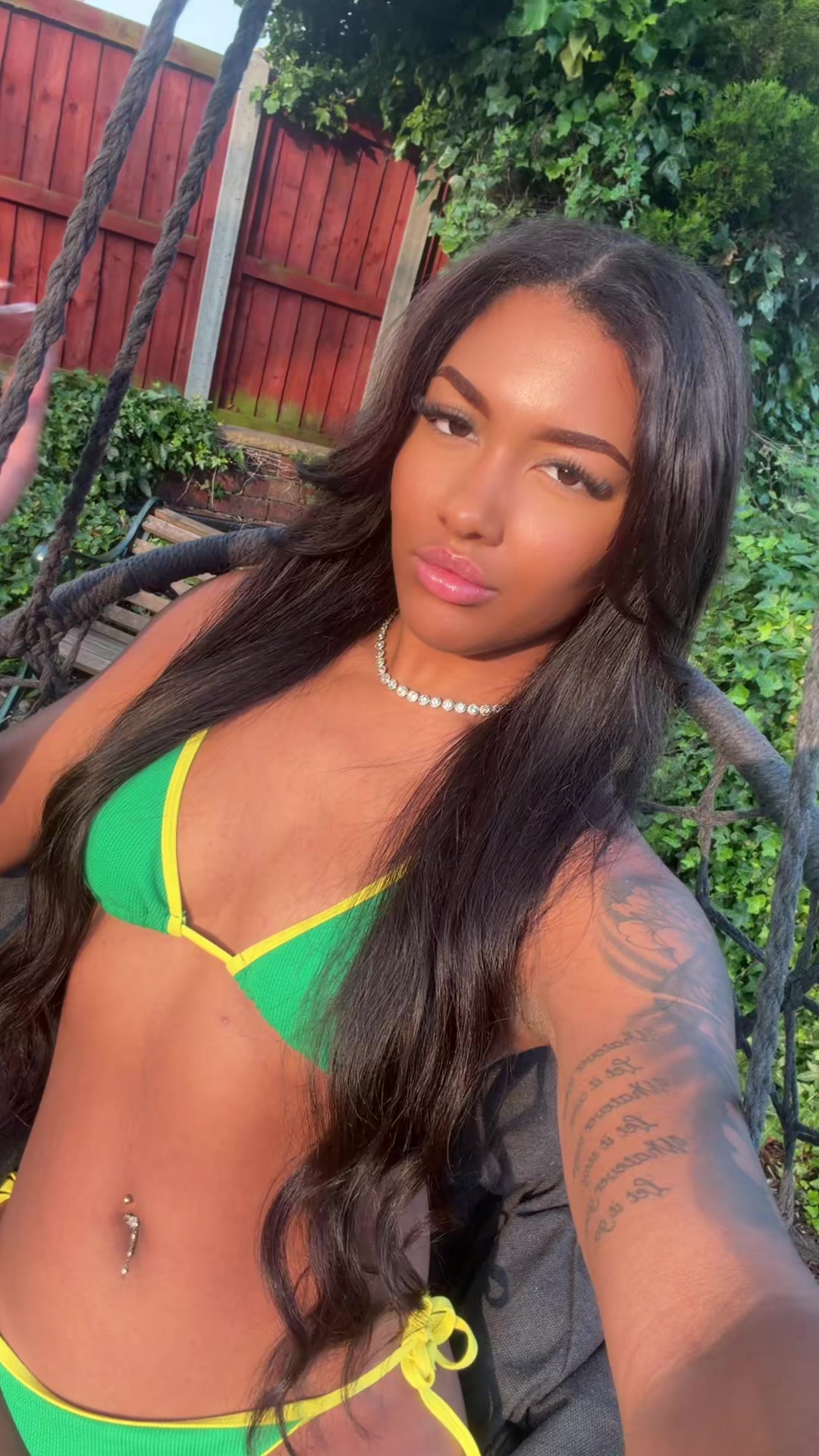 @liv