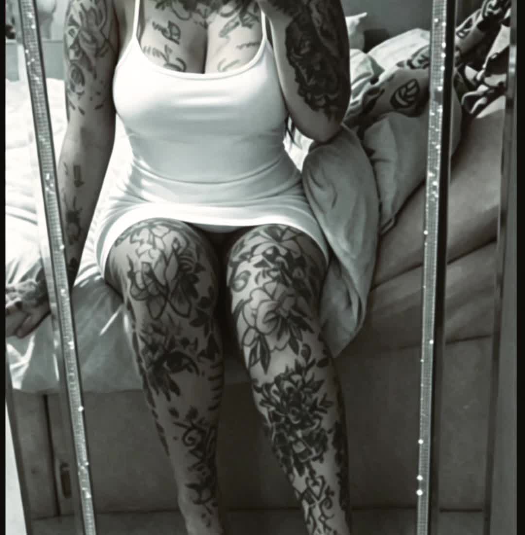 @tattooraverqueenbantergirl💦😉