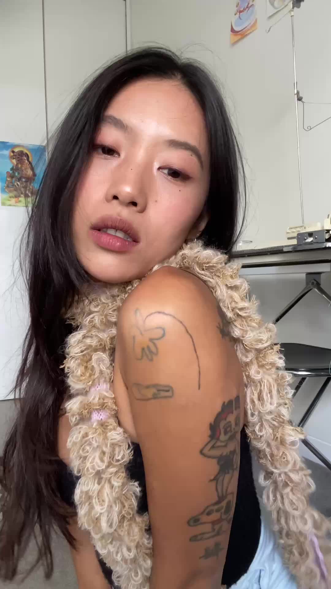 @2121_zizi