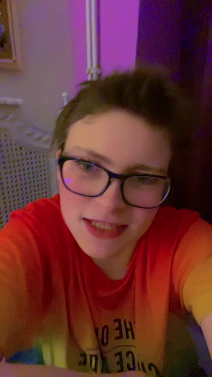 @Mimi_the_boss_02