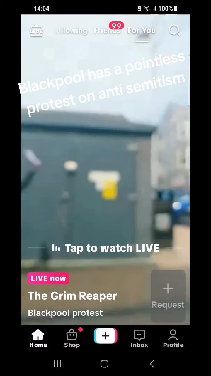 @DressingGownDerek2🔊❤️🔔🌙💜