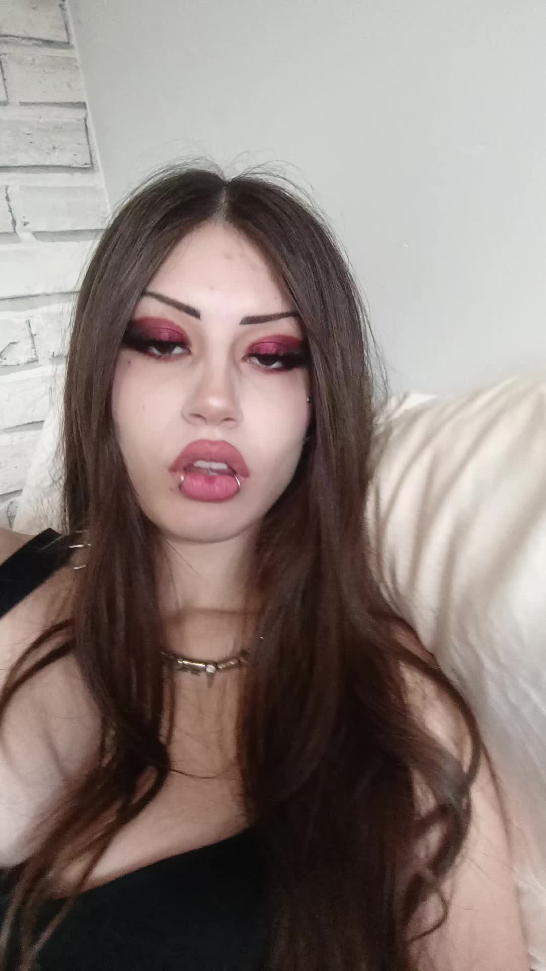 @n1n3