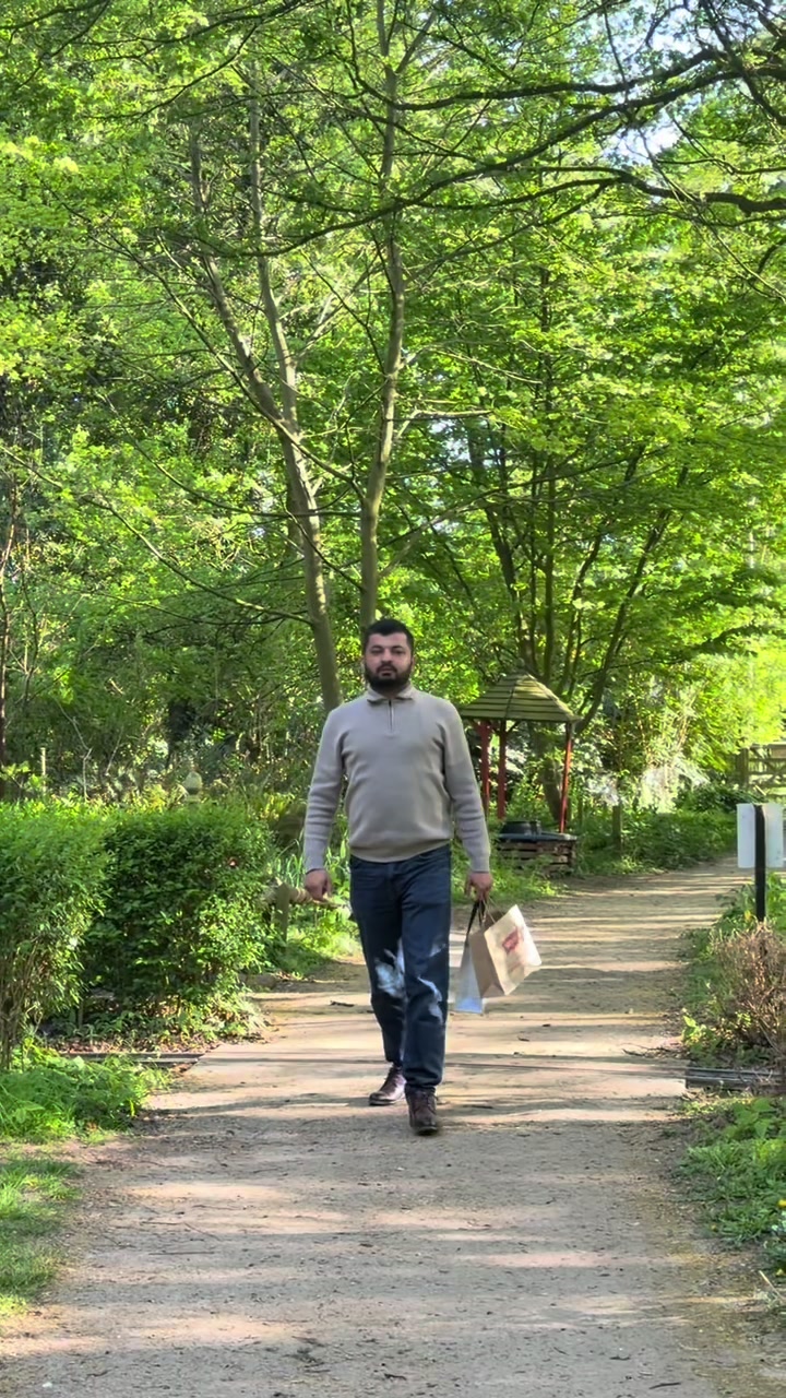 @🇵🇰khan🇬🇧