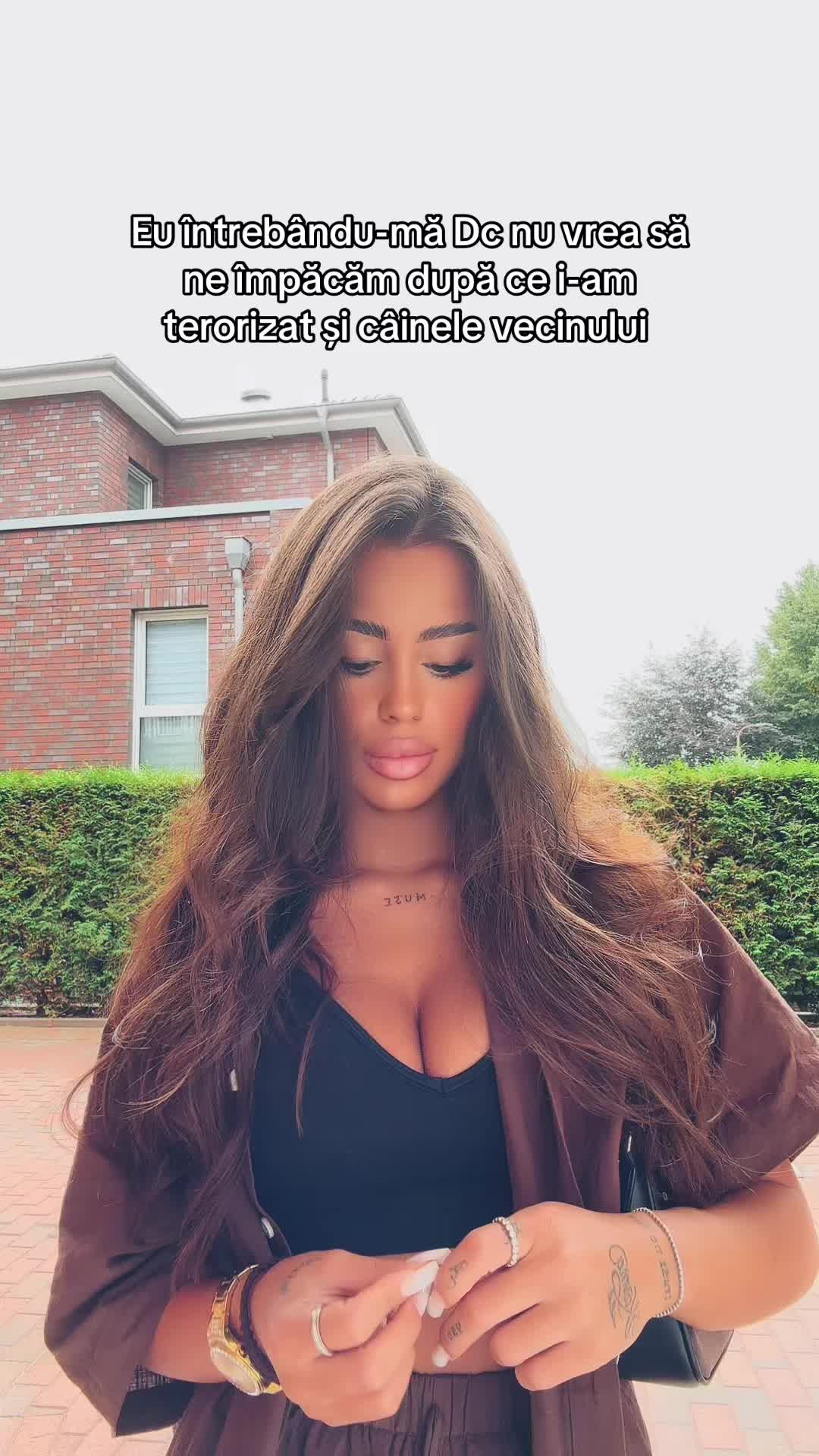 @𝓗𝓸𝓷𝓮𝔂 🍯