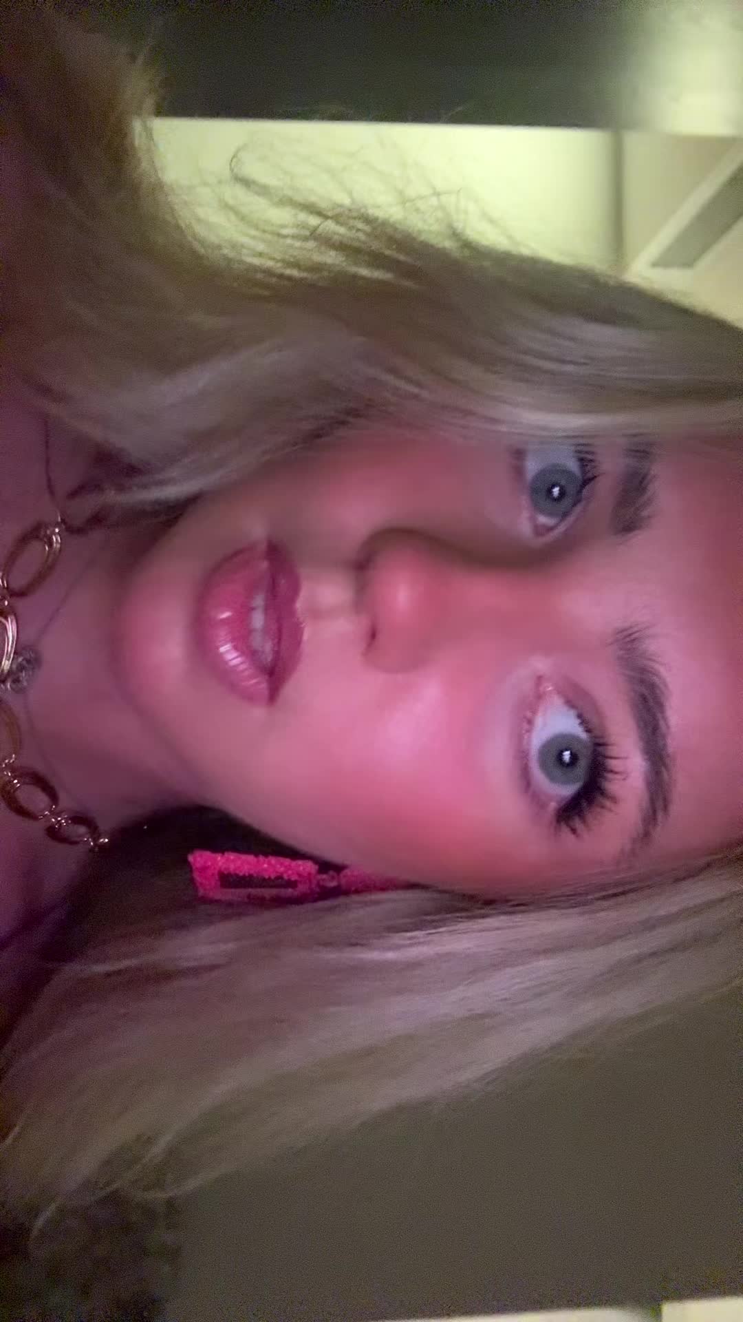 @Bex