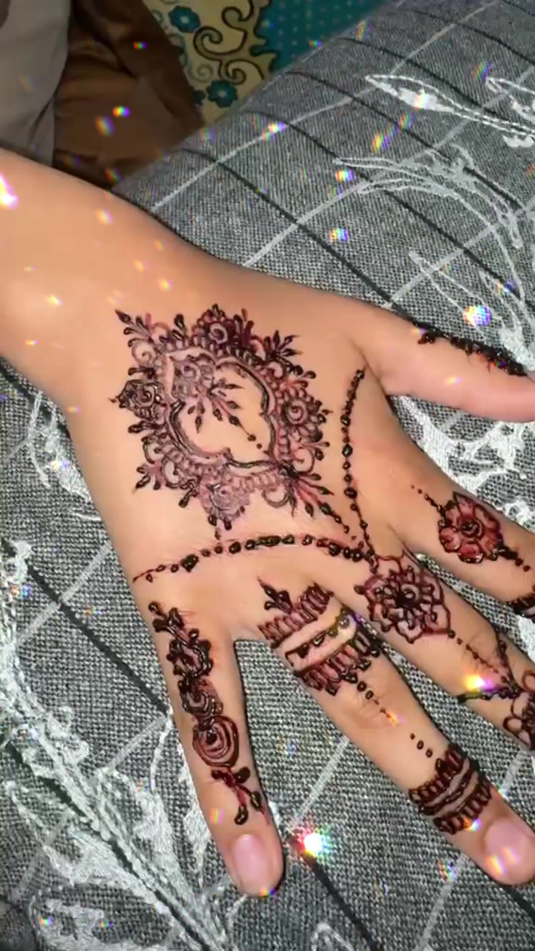 @Roshni henna🌷