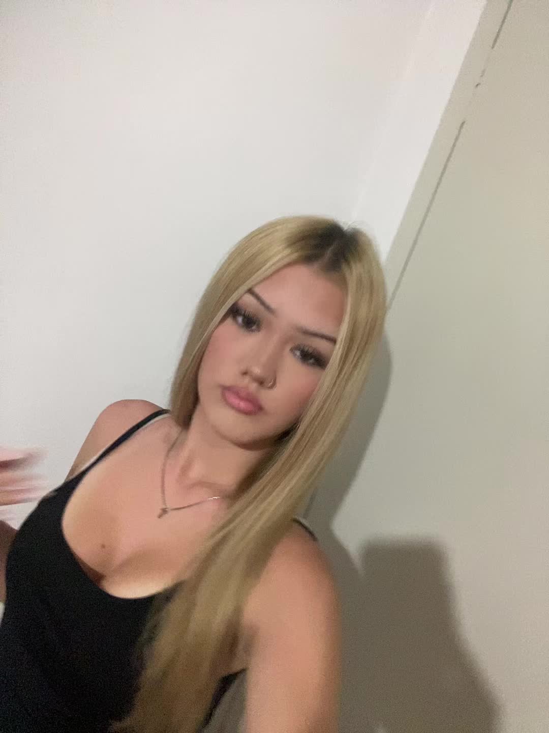 @𝒫