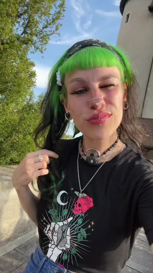 @little_blvck_angel_13
