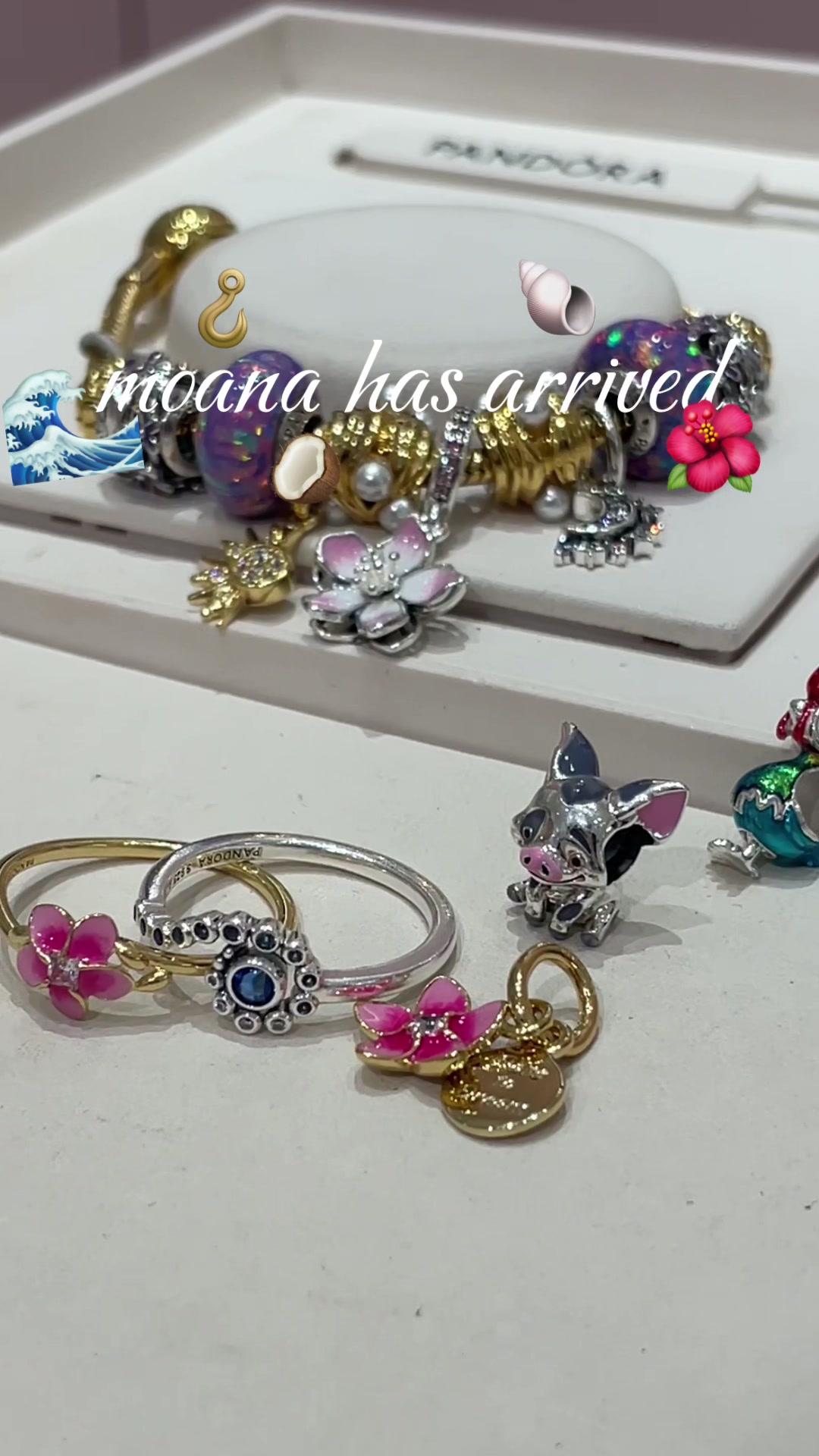 @Pandora Oxford Street East