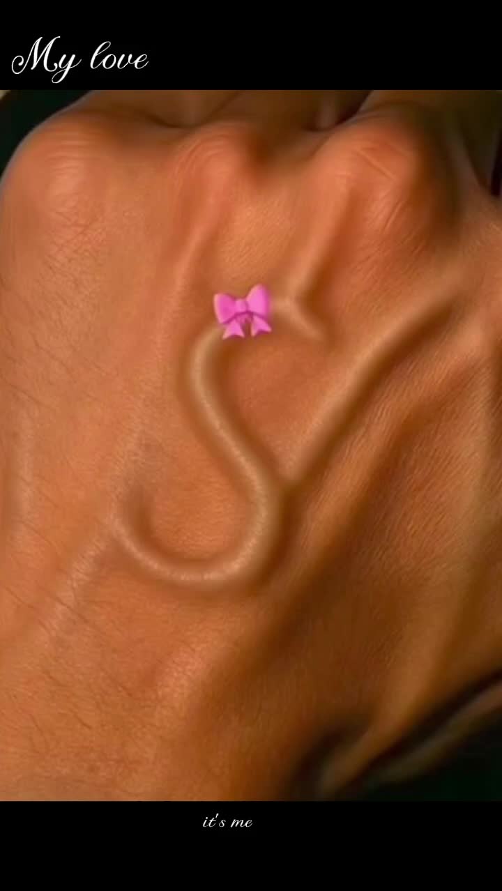 @Mᥫ᭡