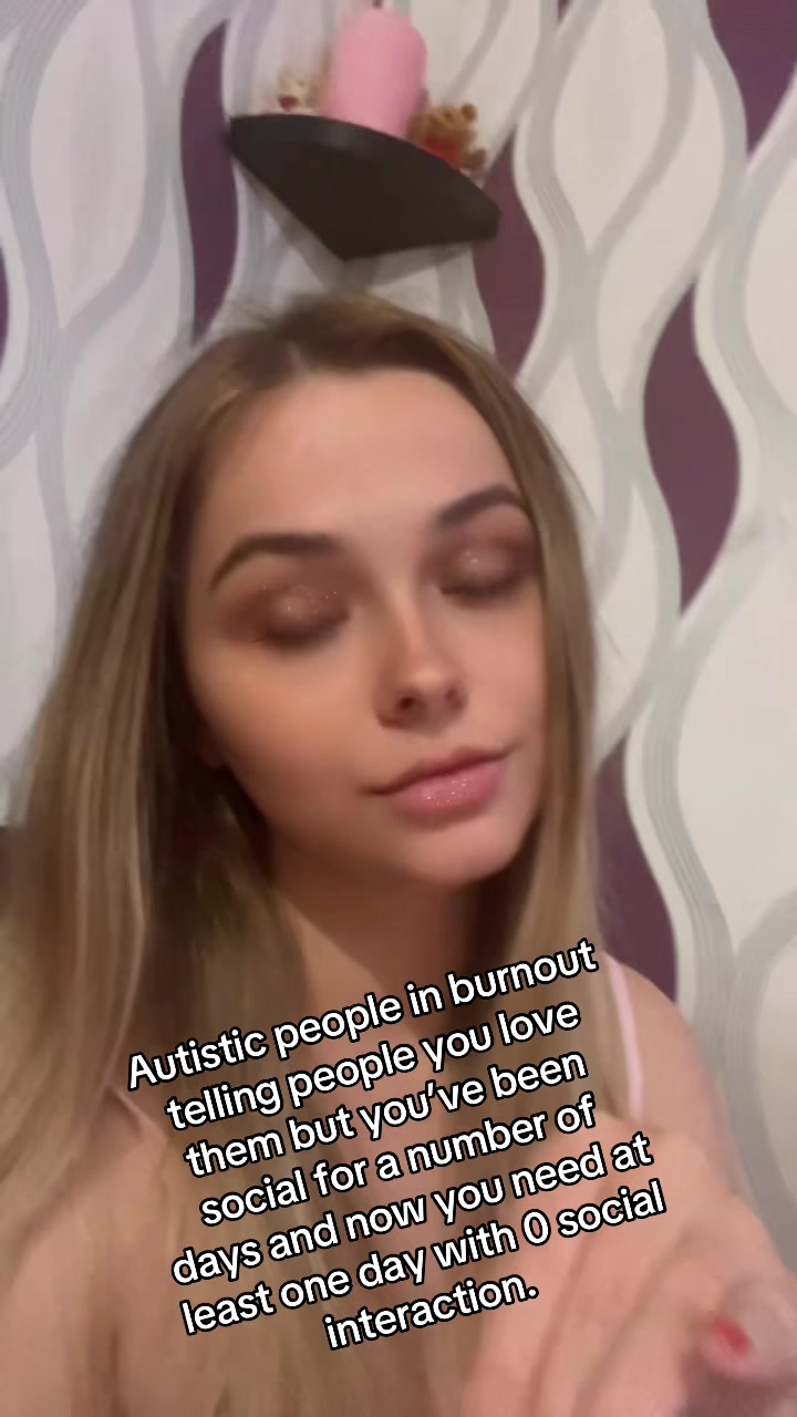 @Elliestoresx