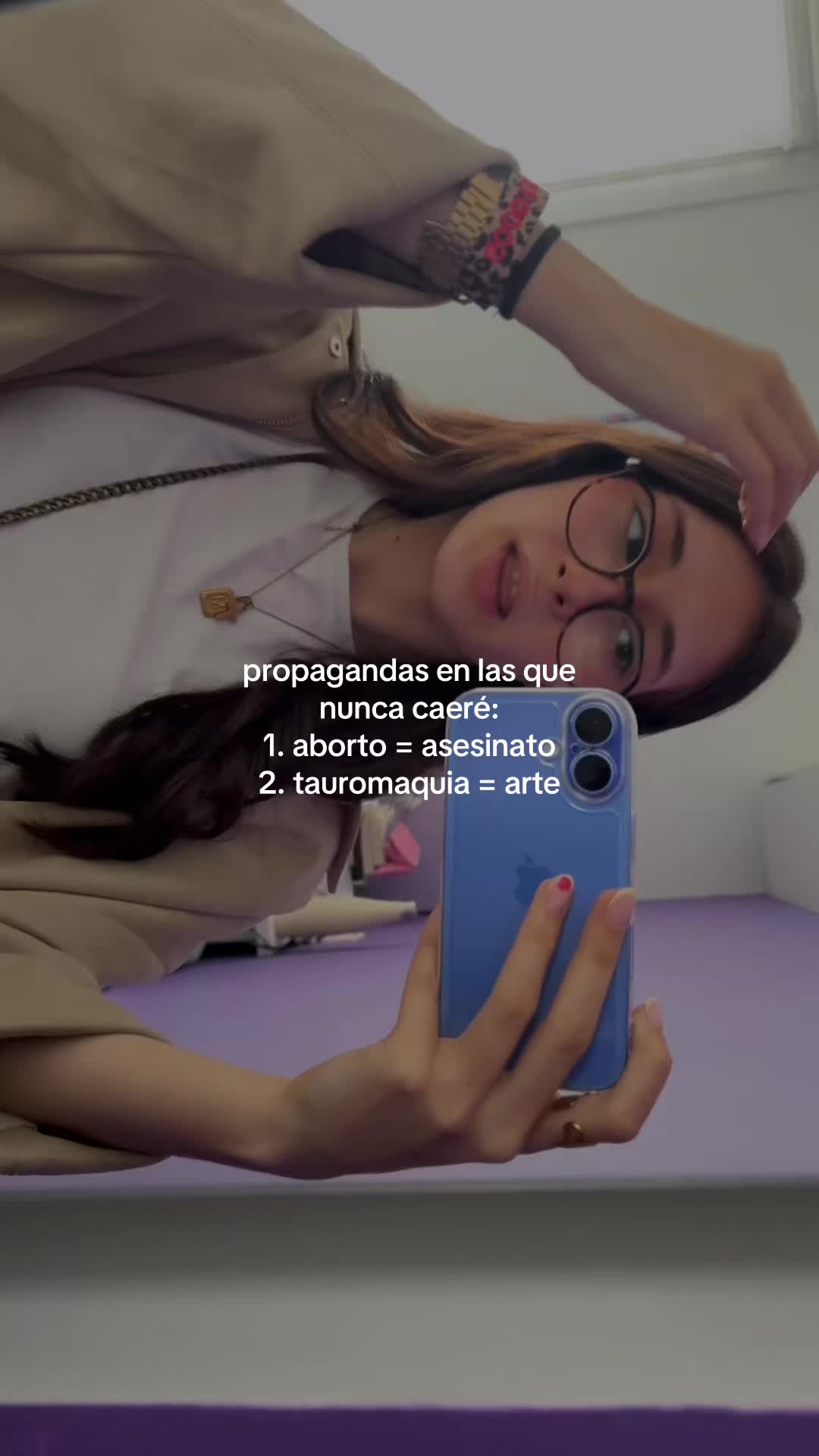 @👩🏾&zwj;❤️&zwj;👩🏻