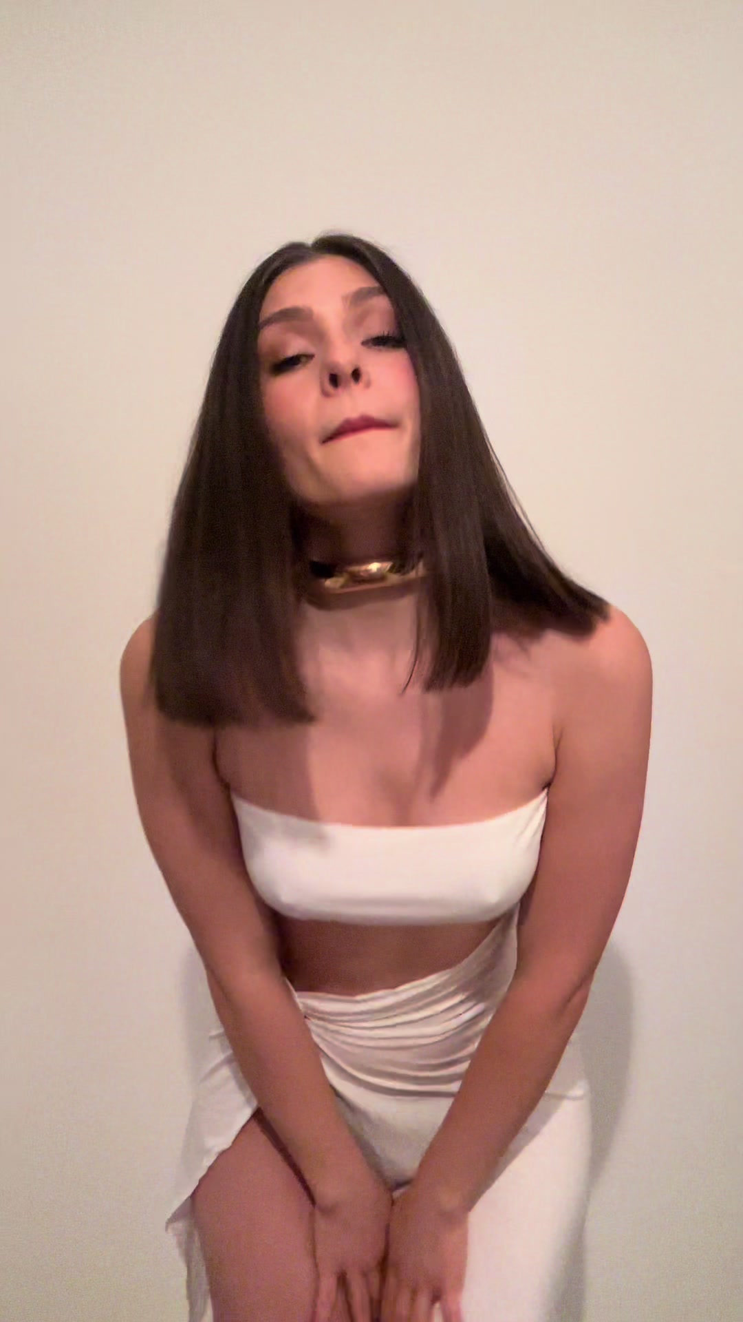 @riamfour