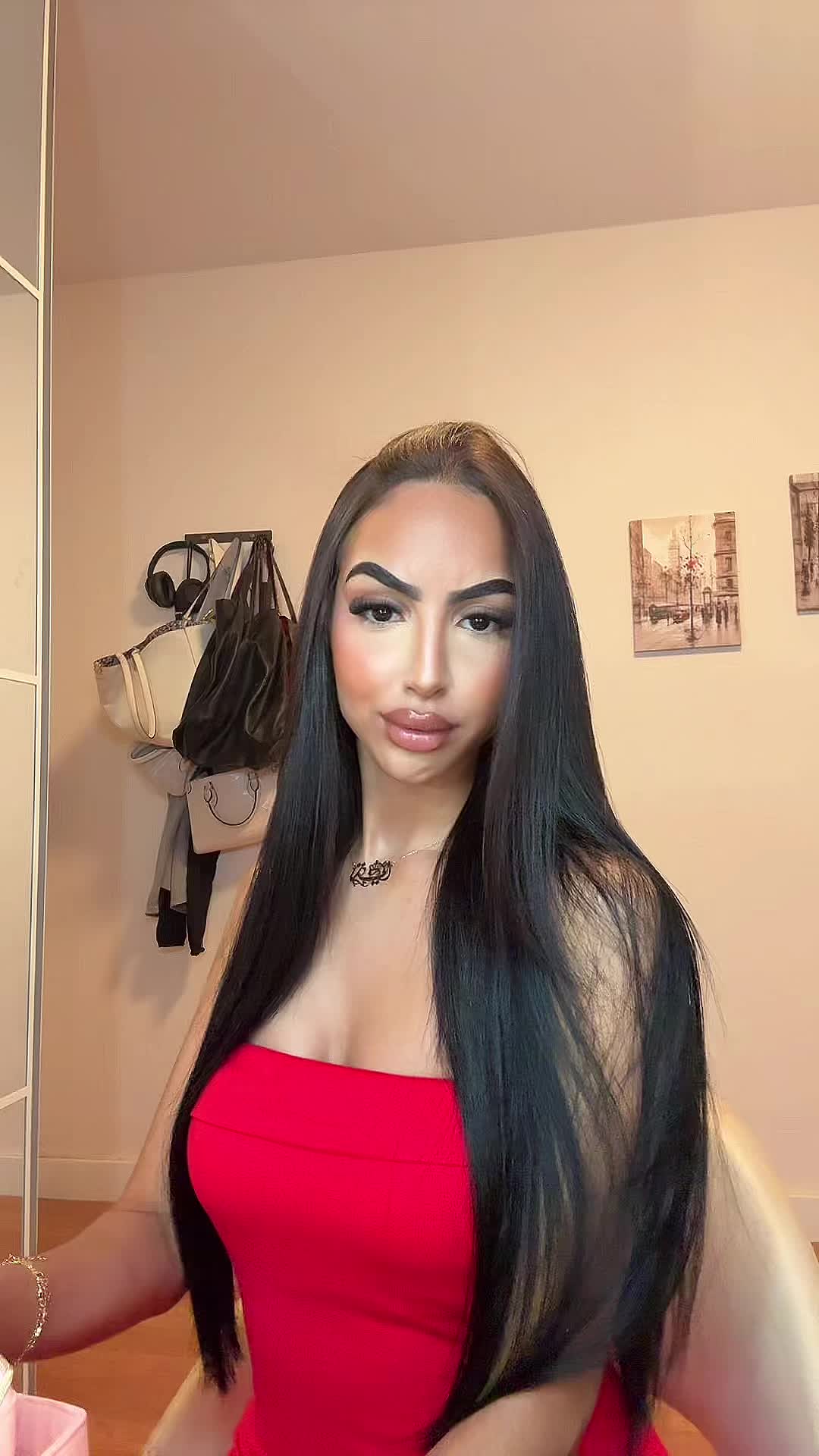 @Chernovii 👸🏻