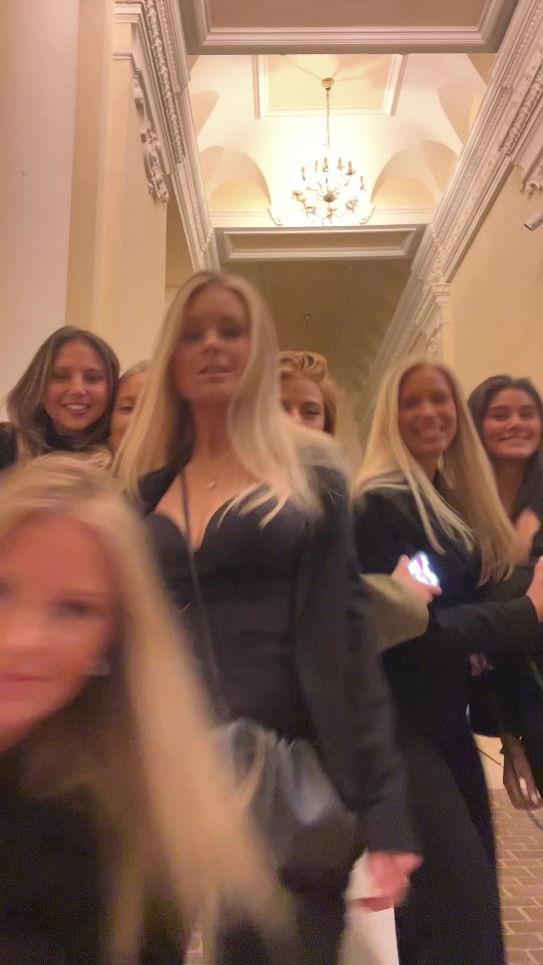 @SHÄBÄBS🔥❣️😛🤣👍