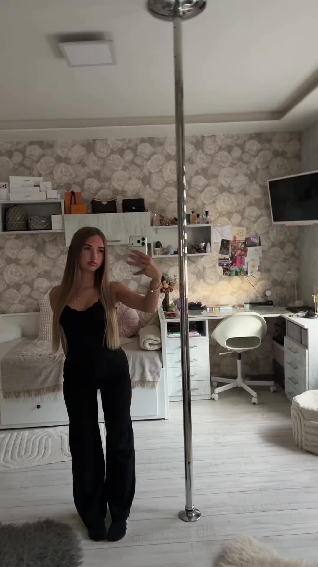 @Sofunkaa